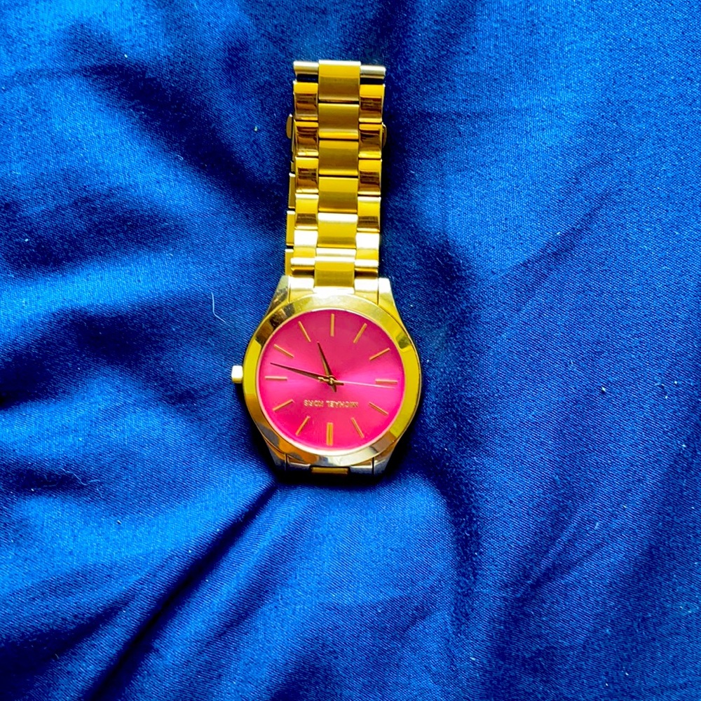 A Michael kors